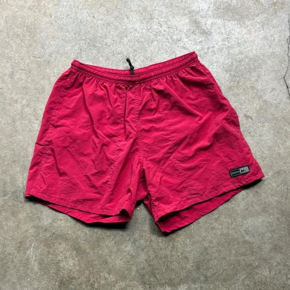 Red Rei nylon shorts Women's Size Small